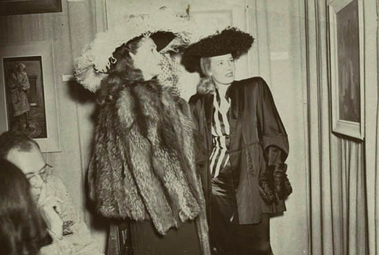 04 Women at LAAA exhbition 1940's crop